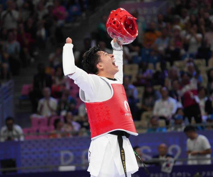 Logra Luis Nájera plata en parataekwondo