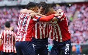 Chivas golea