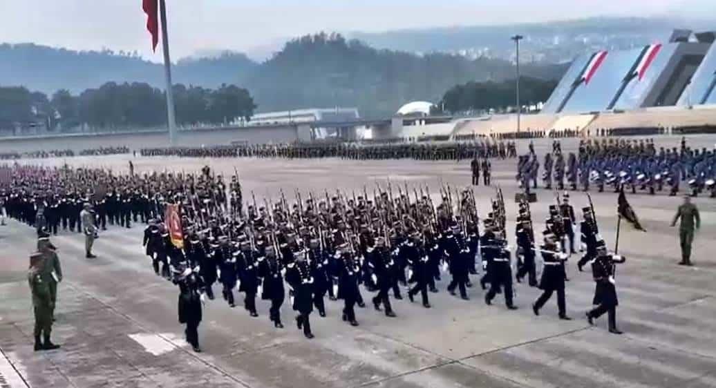 Realizan ensayo de desfile militar para el 16 de septiembre