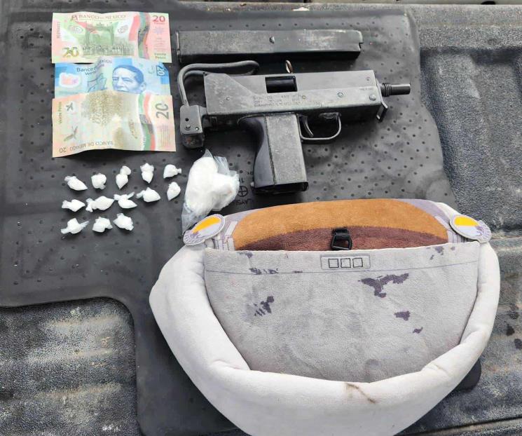 Aprehenden a joven con droga y arma