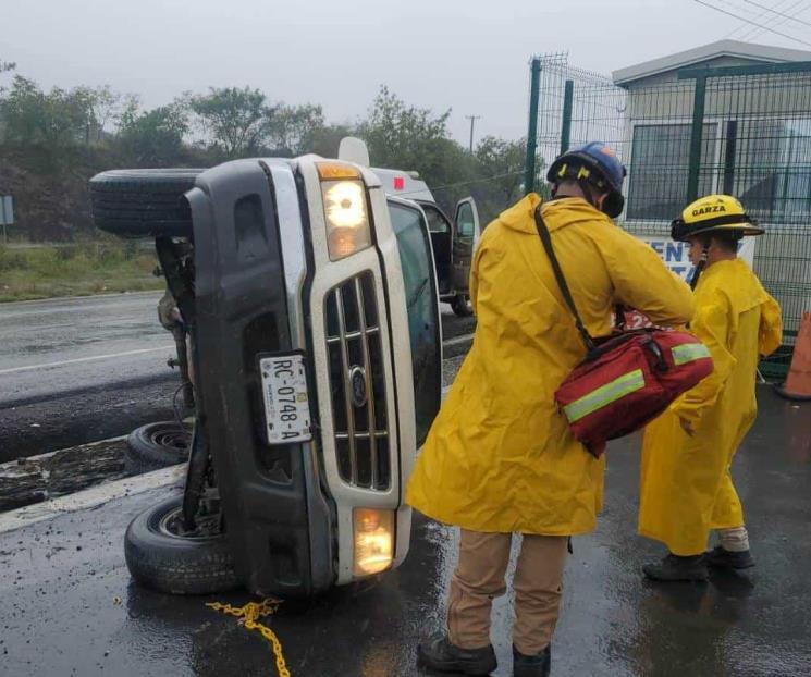 Deja volcadura un herido en Allende