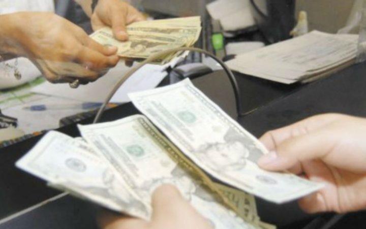 Peso mexicano rompe racha perdedora de 3 semanas