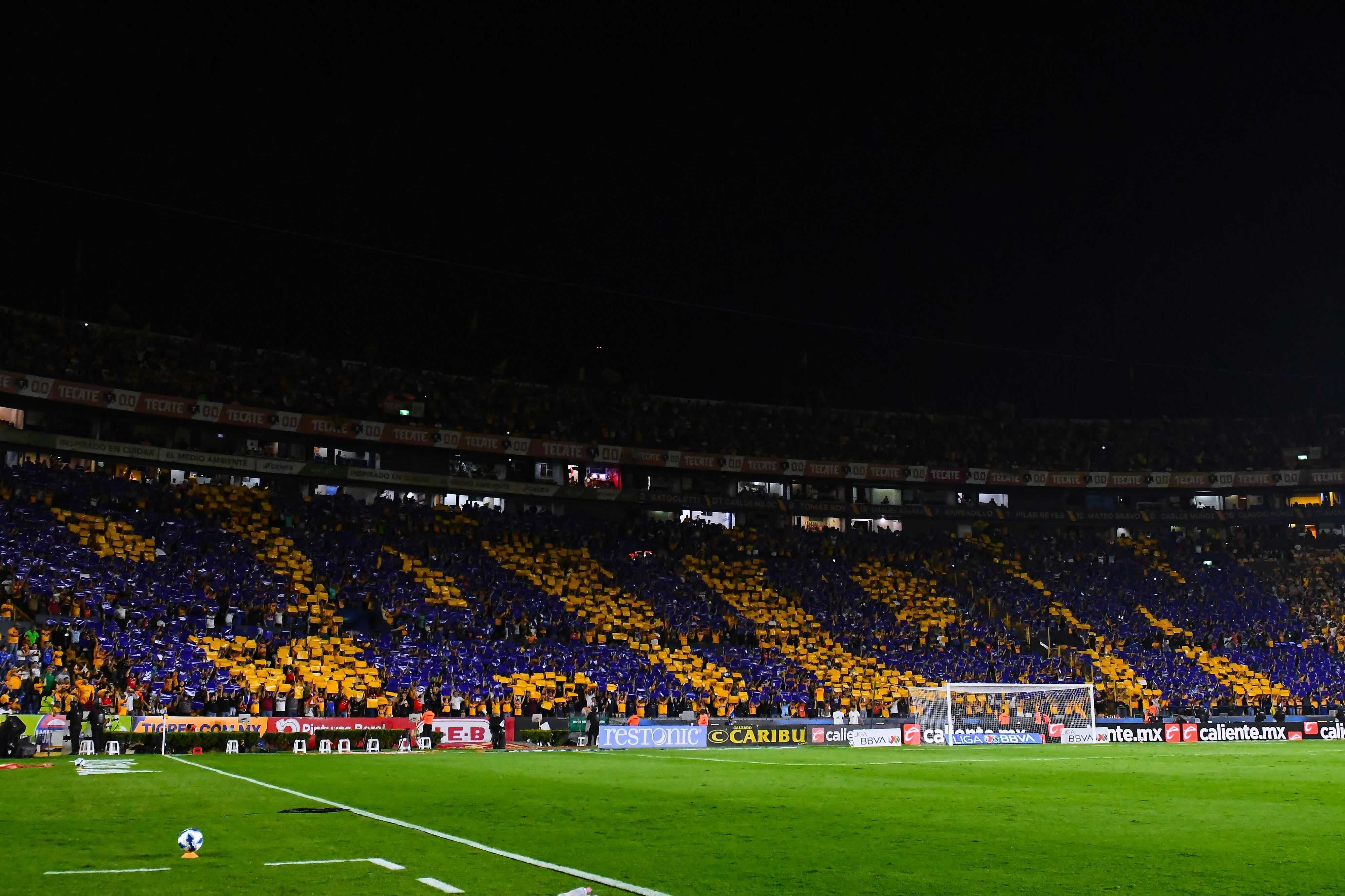 Mosaico a Nahuel Guzmán tras haber estado suspendido 11 partidos.