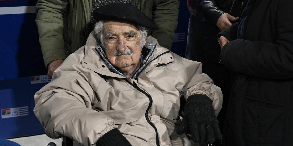 Abandona José Mujica el sanatorio y vuelve a su domicilio