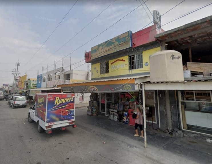 Varios desconocidos, saquearon las instalaciones de un negocio de abarrotes ubicado en el municipio del Carmen, Nuevo León, donde se llevaron mercancía y aparatos electrónicos.