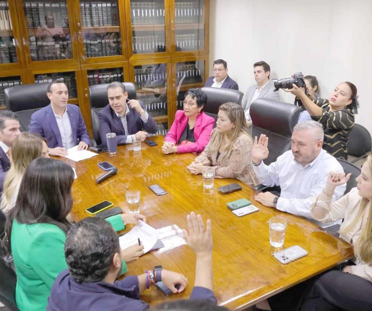 Se posiciona Morena de espacios en el Congreso