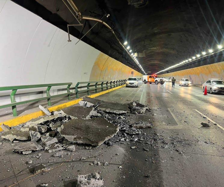 Cierran Túnel de la Loma Larga en San Pedro por caída de concreto