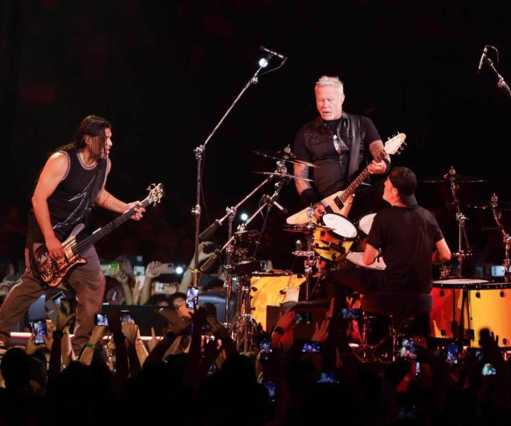 Sacude Metallica a seguidores tras 7 años de ausencia en la CDMX