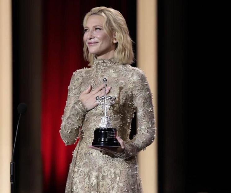 Recibe Cate Blanchett premio honorífico en San Sebastián