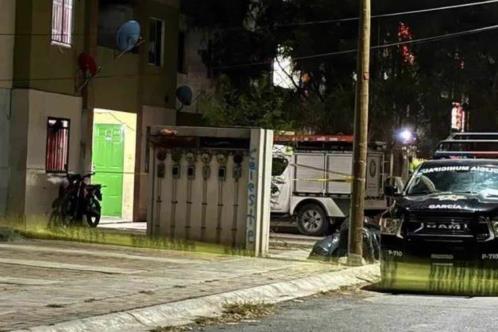 Asesinan a uno afuera de departamento en García